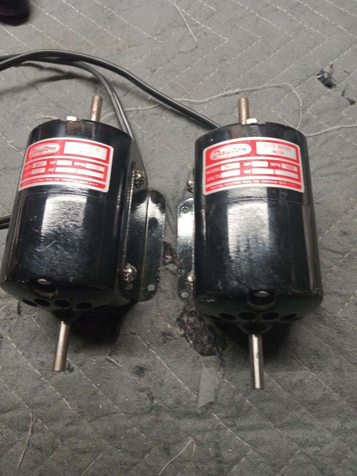 2 Dayton 2M066 Electric Motor (1/15 HP , 115volts, 5000RPM Tested