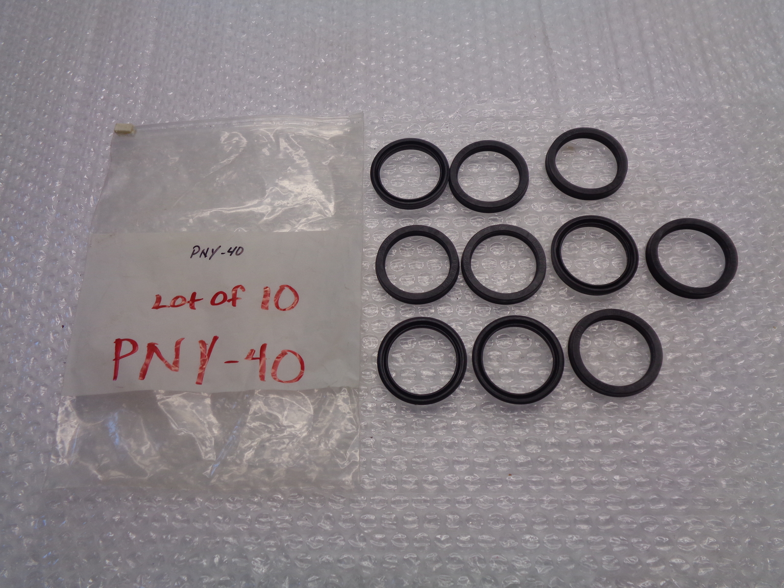 INDUSTRIAL SPARE PNY-40 SEAL LOT OF 10 NSNP