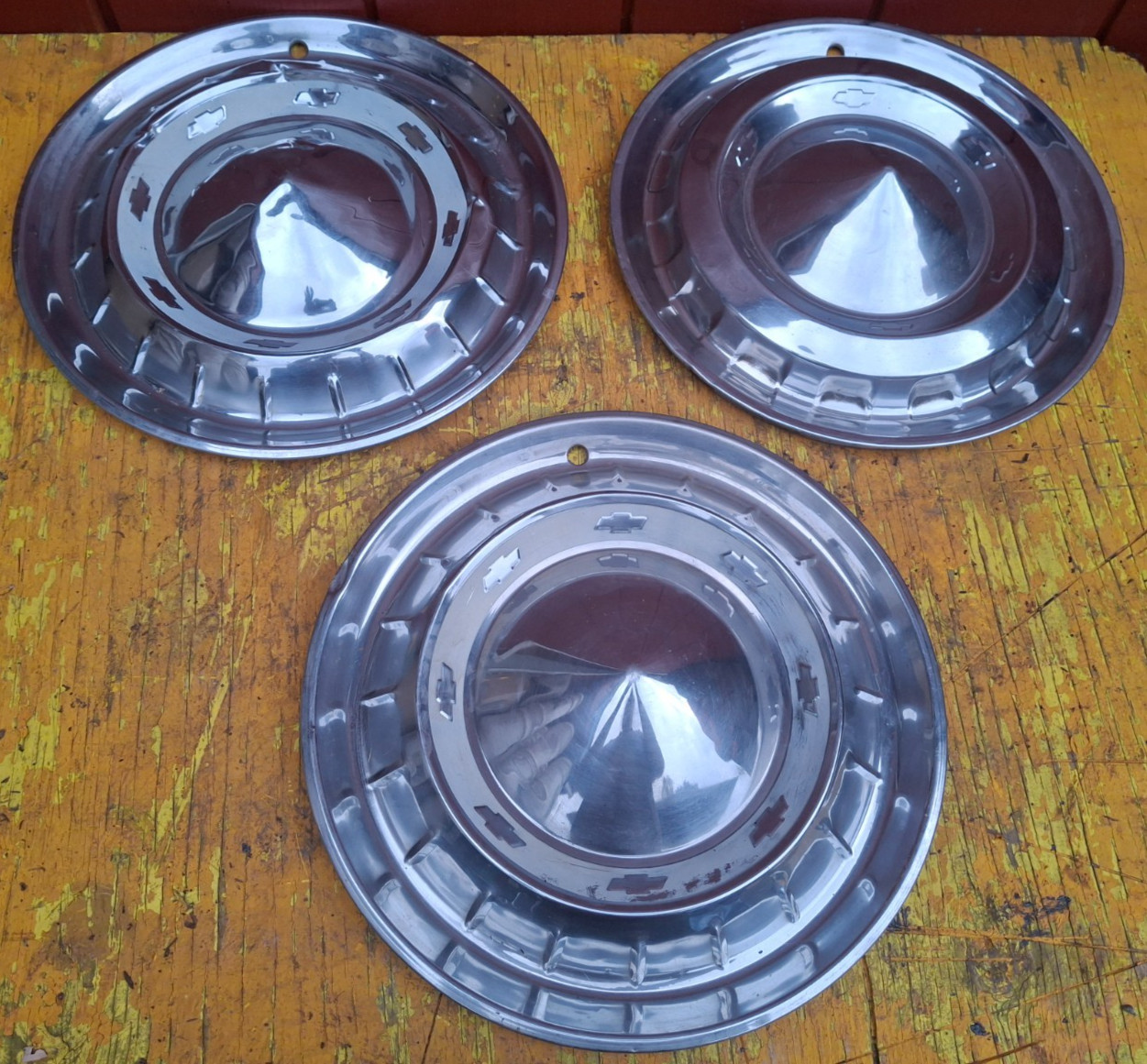 Set Of 4 Vintage 1955 Nomad BelAir Chevy Metal SS 15” Hub Caps Wheel Cover