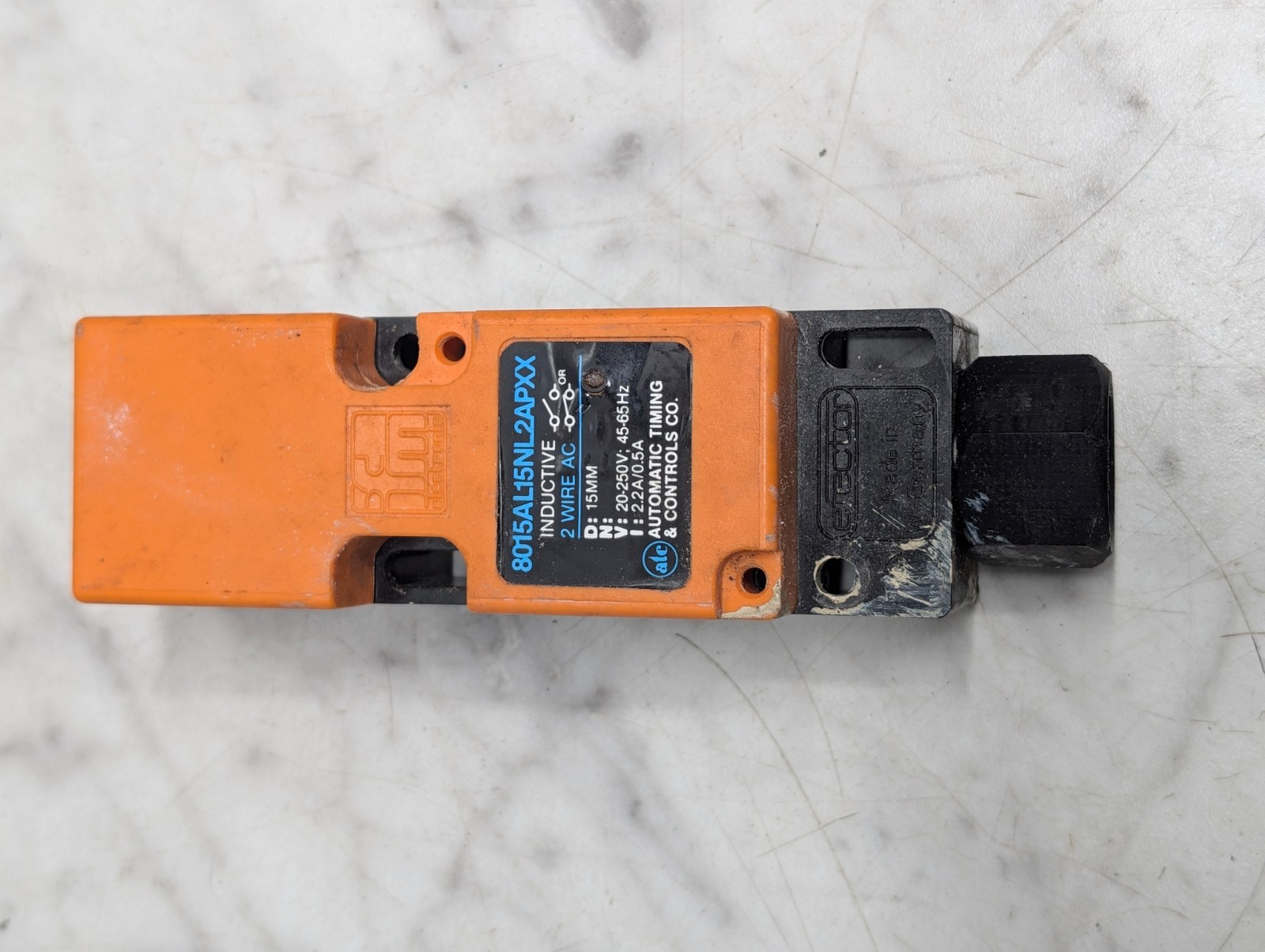 IFM ATC 8015AL15NL2APXX Inductive Proximity Sensor Switch 2 Wire AC 20-250 VAC