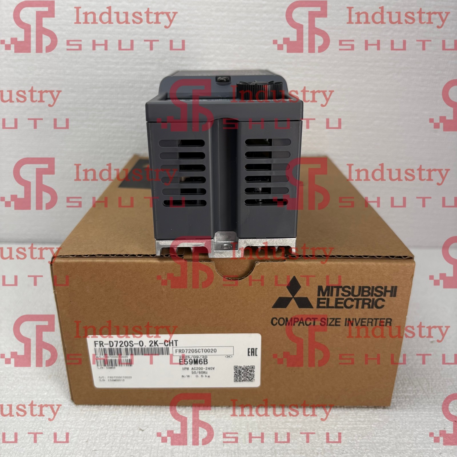 Mitsubishi FR-D720S-0.2K-CHT frequency converter#1pcs new in box