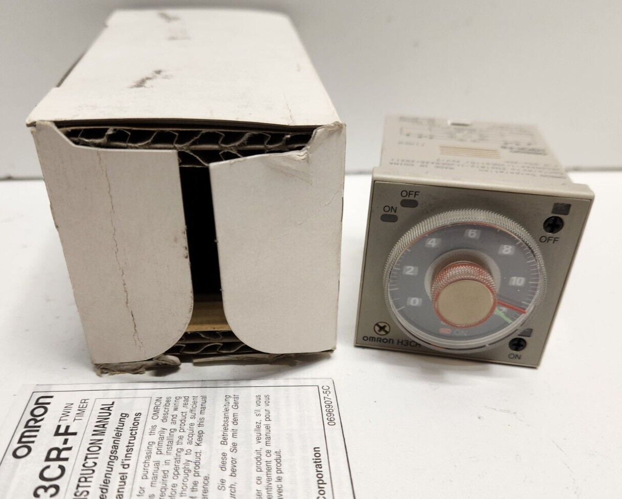 NEW OLD STOCK! OMRON 100-240V 1.2S-30H TIMING RELAY H3CR-F8