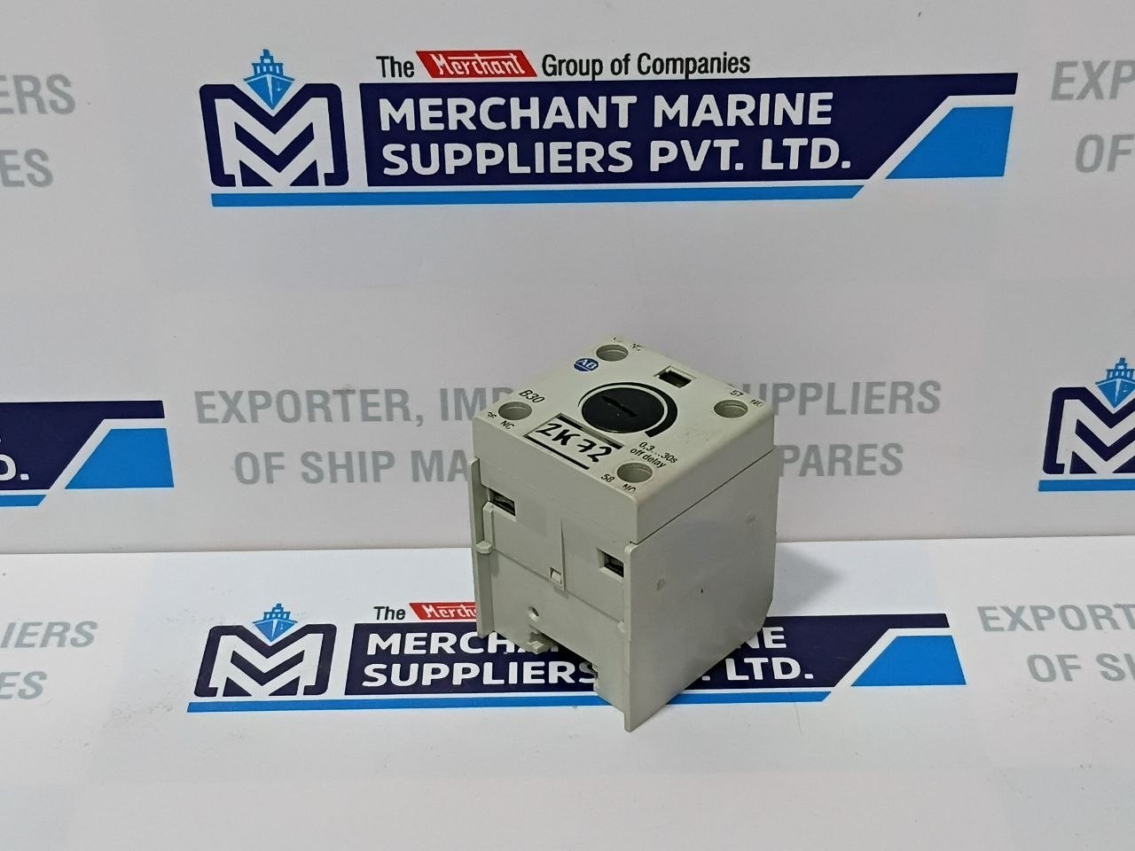 Allen-Bradley 100-FPTB30 Pneumatic Timer Block 0.3-30sec Off Delay